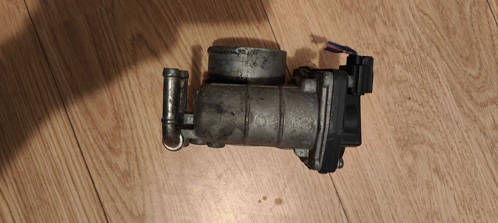 Vand Clapeta Control Admisie Aer Nissan Qashqay