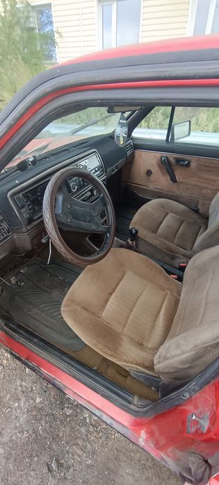 Продам гольф 2 1887 карбёр