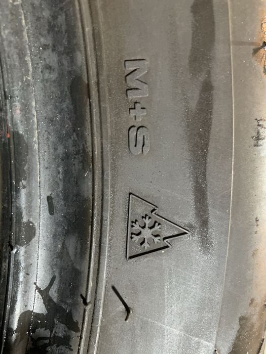 Set 215 55 17 de iarnă