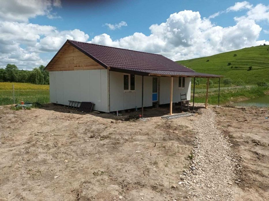 Case pe structura metalica