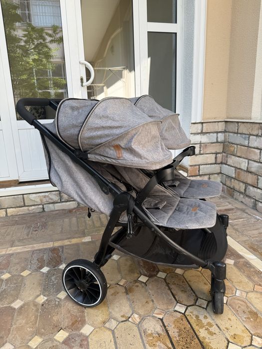 Коляска для двойни