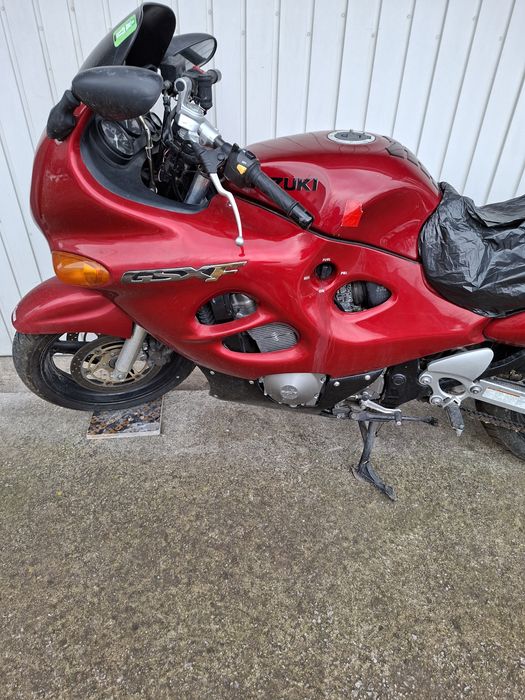 Сузуки Катина 750