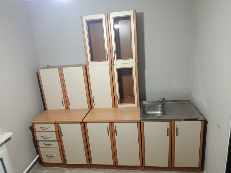 Продам кухонный гарнитур