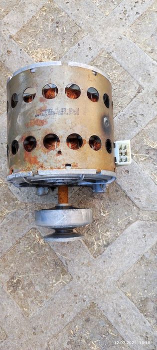 Мотор за пералня Candy