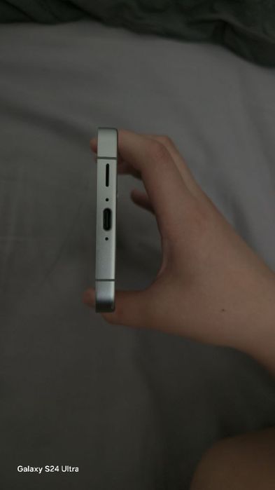 ТОЛЬКО ОБМЕНИВАЮ Samsung Galaxy S24 Fe