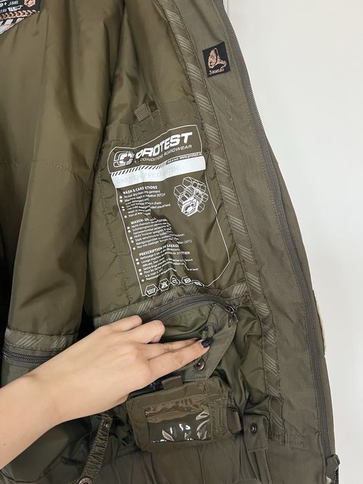 Зимно мъжко яке Protest