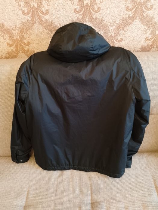 Продам куртку демисезонная