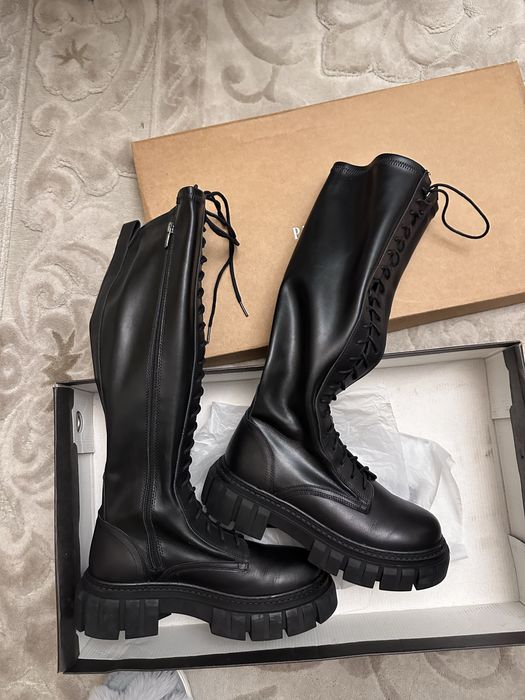 Продам сапоги женские