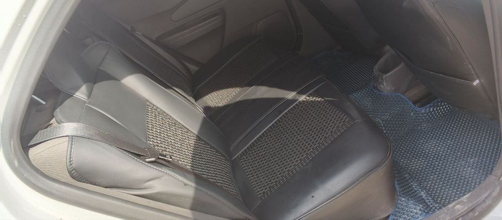 Cobalt 2025. A/T. Probeg 3000 km. Yoqilgʻi benzinda. Style .