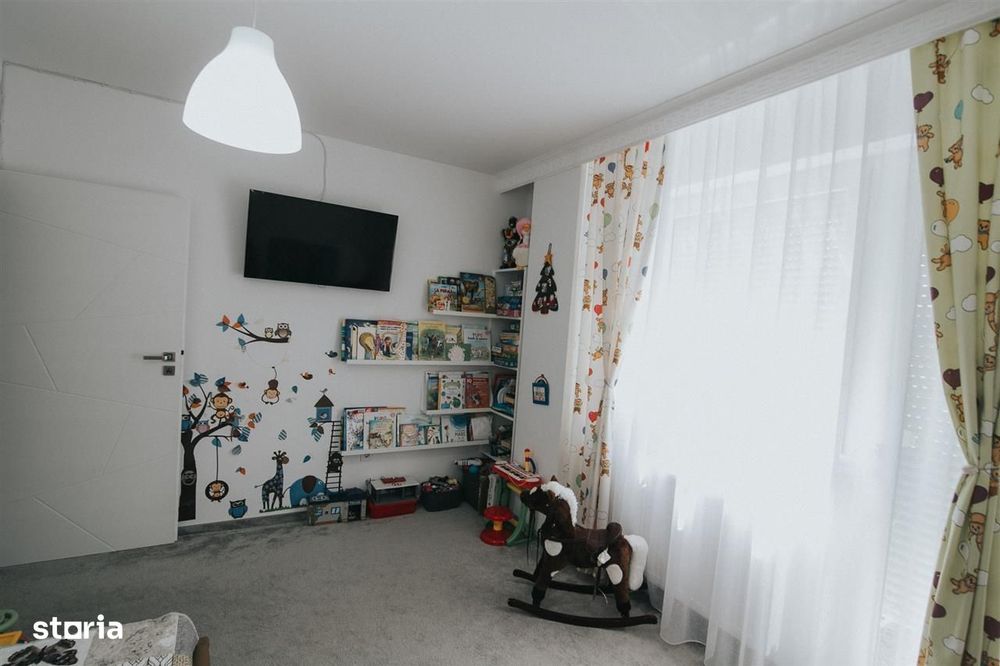 Apartament 3 camere, 76 mp, 2 balcoane, garaj subteran – Turnișor