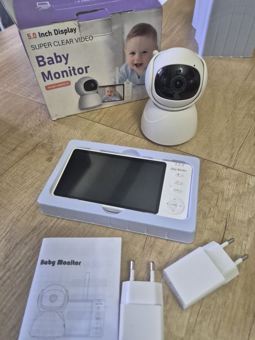 Бебефон с голям/5инчаHD Дисплей и въртяща се  камера