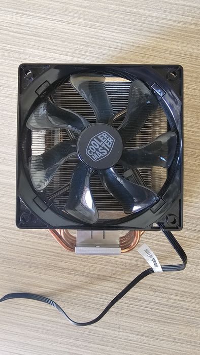 Cooler Master Hyper 212 LED – stare foarte bună (compatibil Intel/AMD)