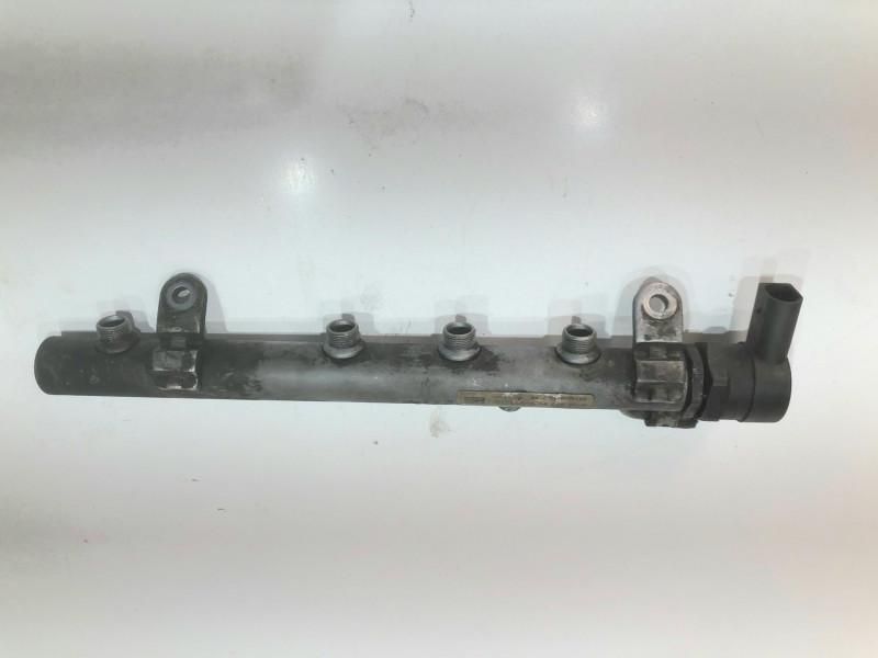 Rampa injectoare stanga a6420700495 Mercedes-Benz S-Class W221 [2005