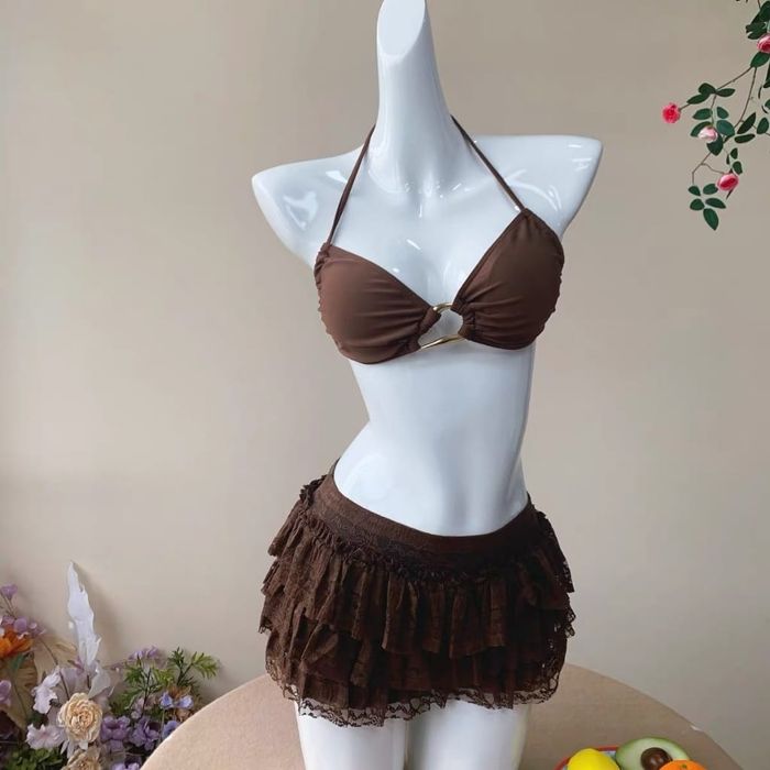 Продам купальник новый.