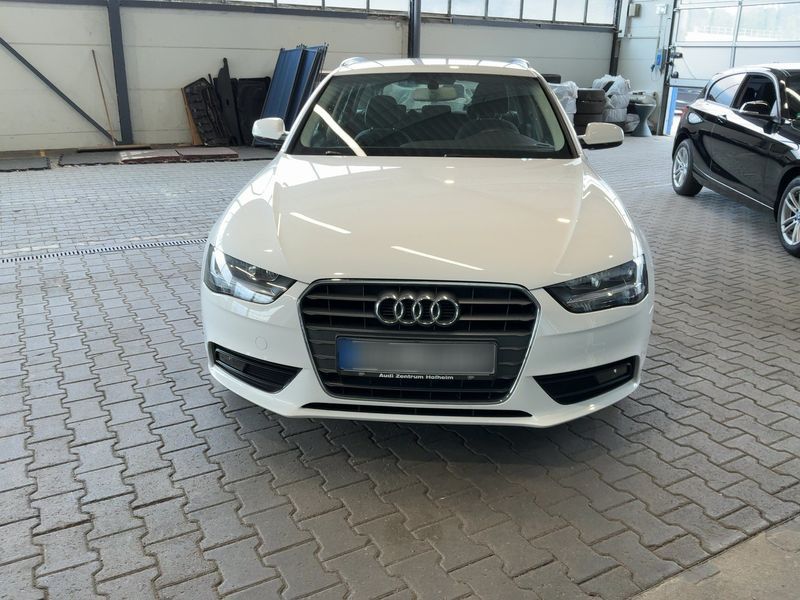 Audi A4 2.0 TDI ultra Attraction 2015