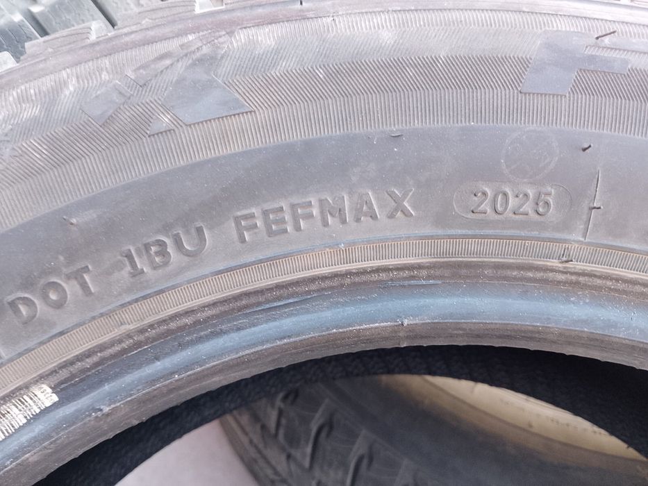 Продам зимние шины