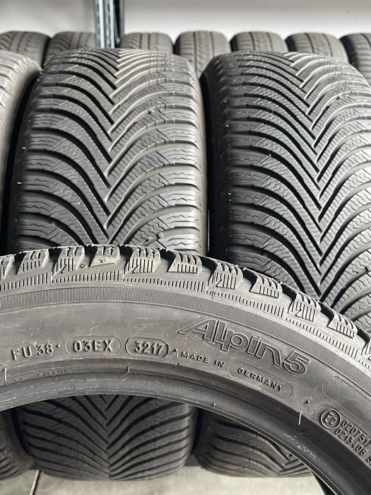 Set Anvelope Cauciucuri Michelin 215 50 R17 M+S Vara Iarna Profil 7mm