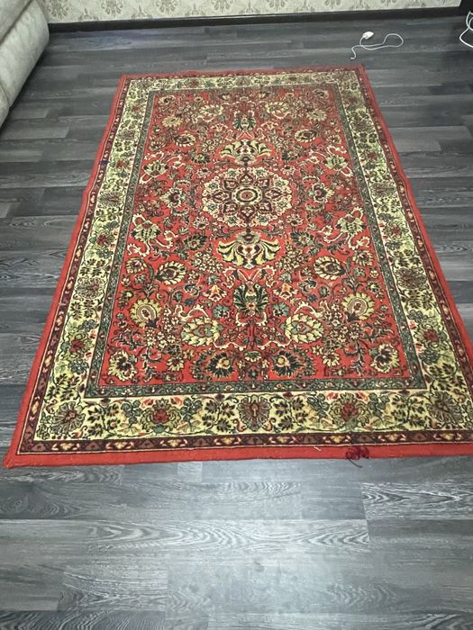 Продам ковер винтажный