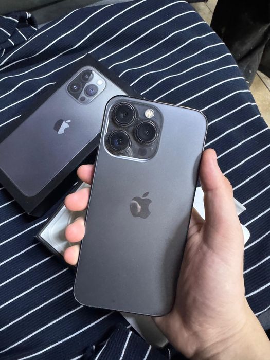Телефон Iphone 13 pro