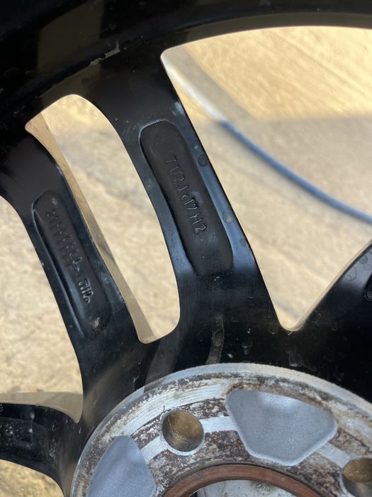 Джанта 5x112 17 Dezent