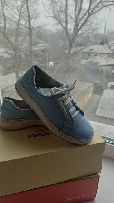 Продам обувь детские