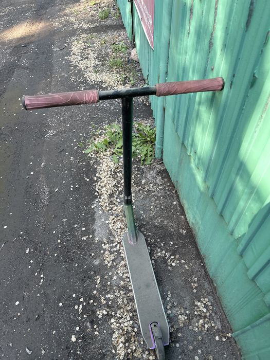Продам Самокат Invert