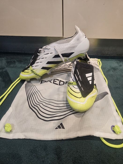 Ghete de fotbal adidas predator elite fg originale  + saculet