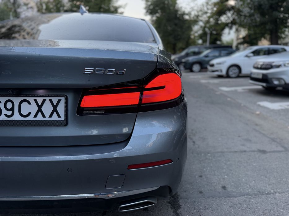 BMW Seria 5 2021 — imagine 5