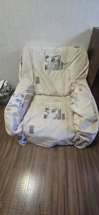 Кресло велюровое