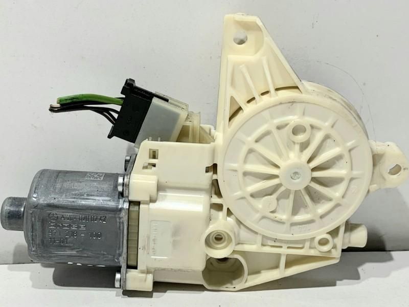 Motoras macara geam dreapta fata Mercedes C-Class W204 A2048200242