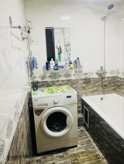 Обмен две кватиры на Участок либо Новостройка