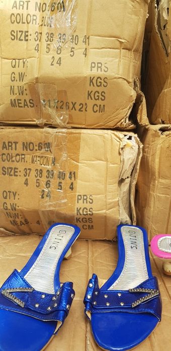 Papuci dama engross 5 lei