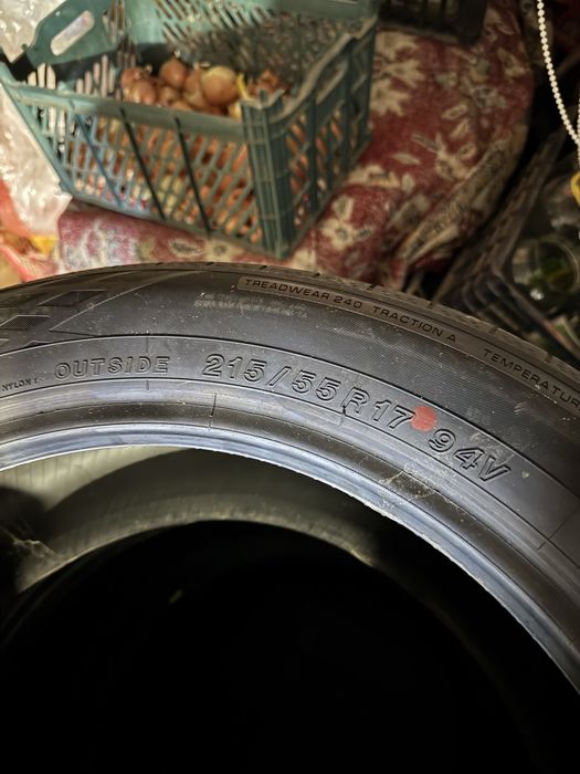 Продается новые шины якохама