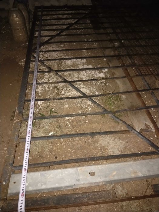 Вольер угловой 2,40*1,2