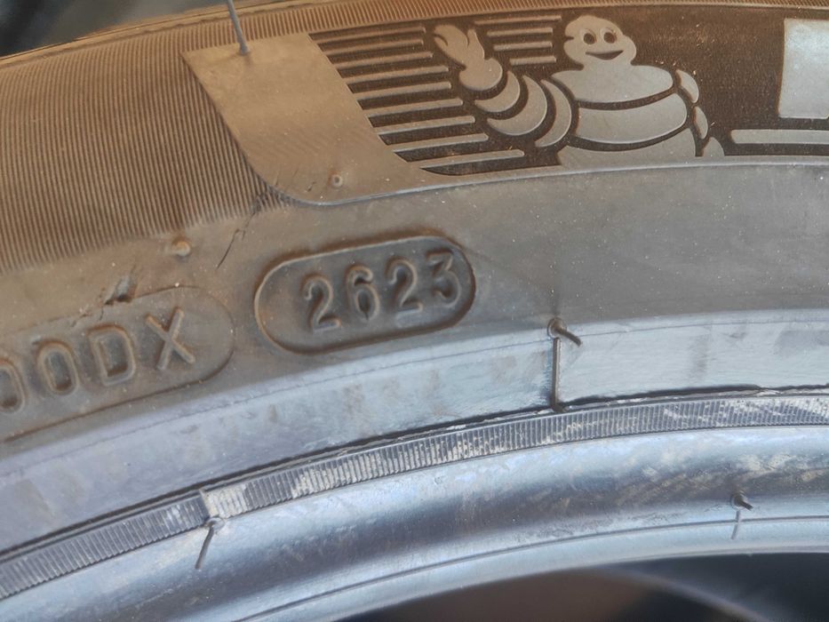 2бр. зимни гуми 315/40/21 Michelin
