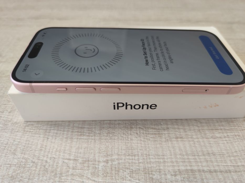 Apple iPhone 15 128GB Pink Като нов!