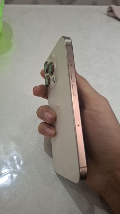 Iphone 16 pro sotiladi srochni