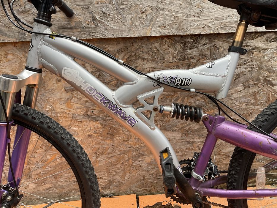 Bicicleta shockwave roti 26” frane pe disc