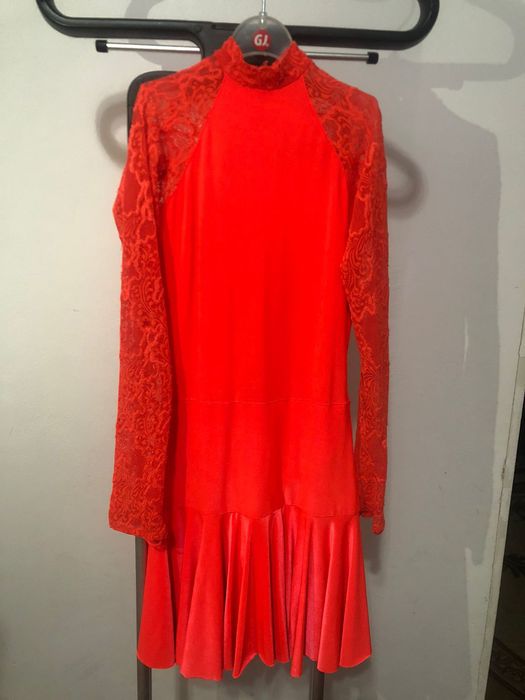 Платье бальное рейтинговое