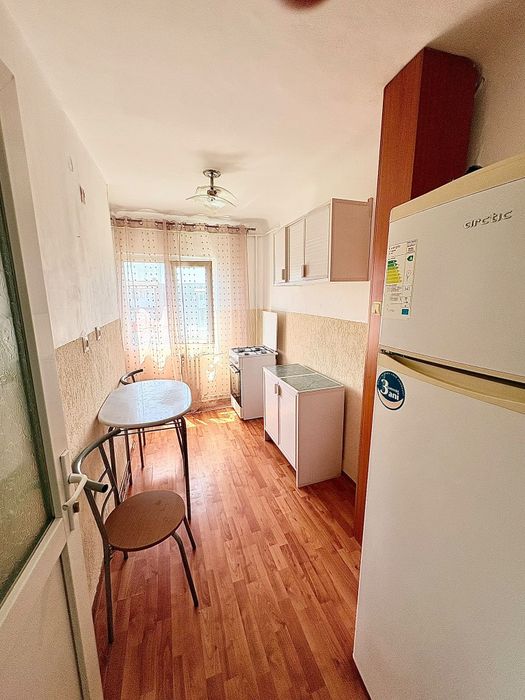 Garsoniera de închiriat