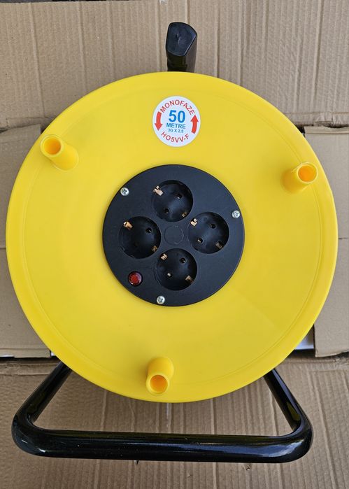 Удлинители на катушке 50м. сечение  3×2,5