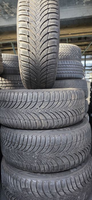Гуми 4бр 225/50/17  - 1бр  -  68 евро