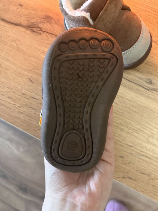 Детские ботинки