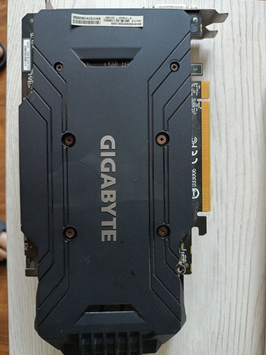 Vând Gigabyte OC Nvidia GTX 1060 3gb