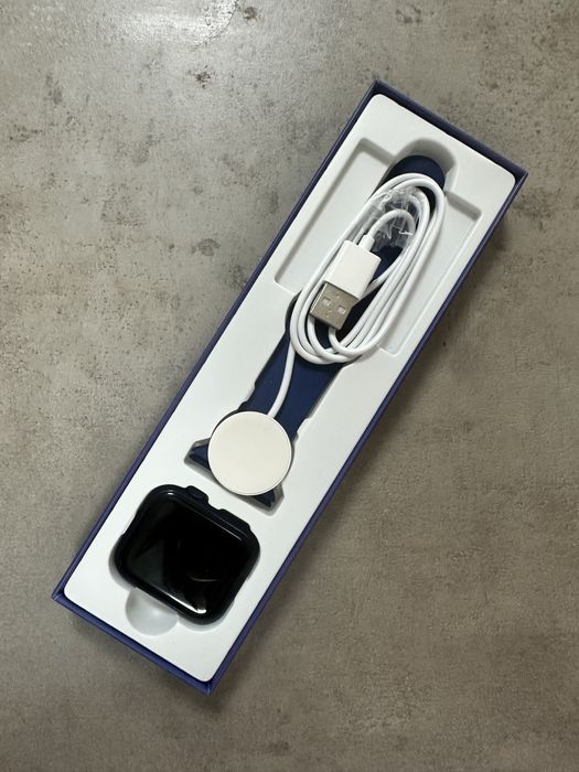 Смарт часовник за ръка