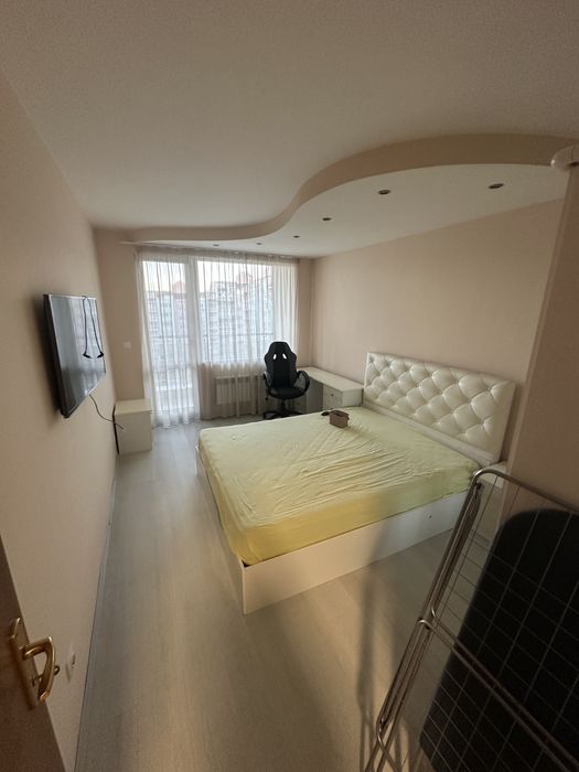 Дава се под наем Двустаен апартамент в София, Студентски град - 75 кв.м за 739.5 € - Снимка #1