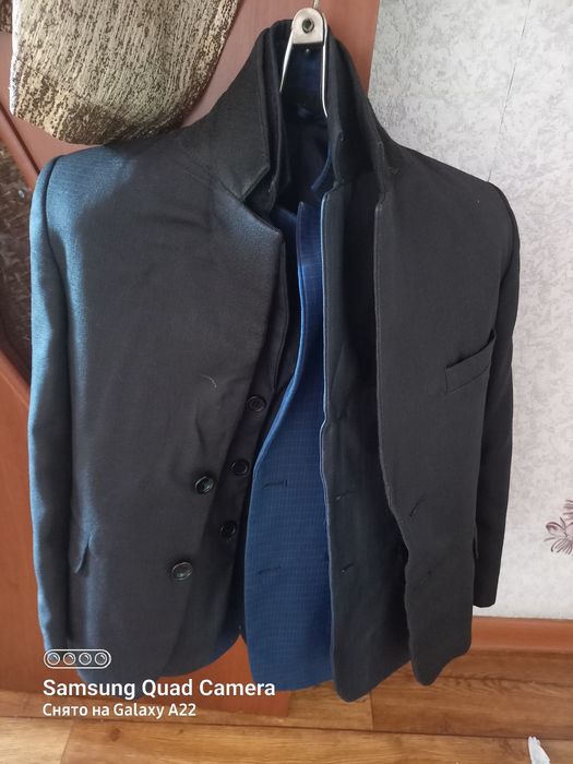 Пиджаки ,рубашки, желет детские для мальчиков