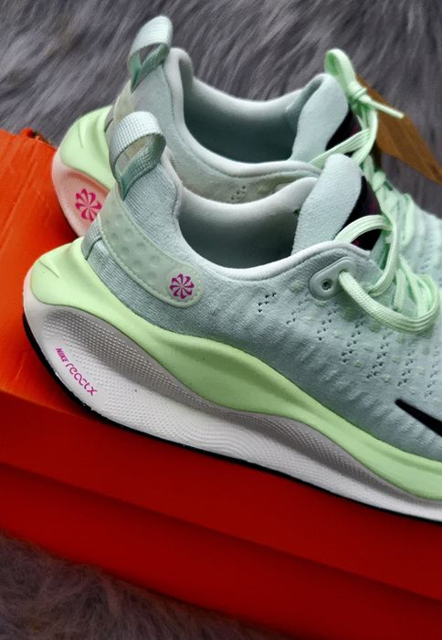 Nike уникални дамски сникърси нови 38.5 номер