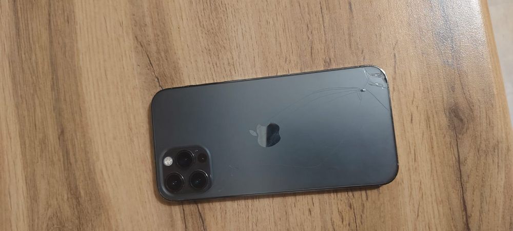 Срочно! Продам/обмен айфон 12 про