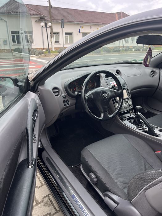 Toyota Celica an 2000 motor 1.8 benzina 150 cp